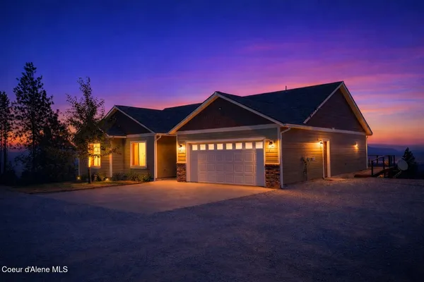 $1,175,000 | 13476 West Margishward Road, Post Falls, ID 83854
