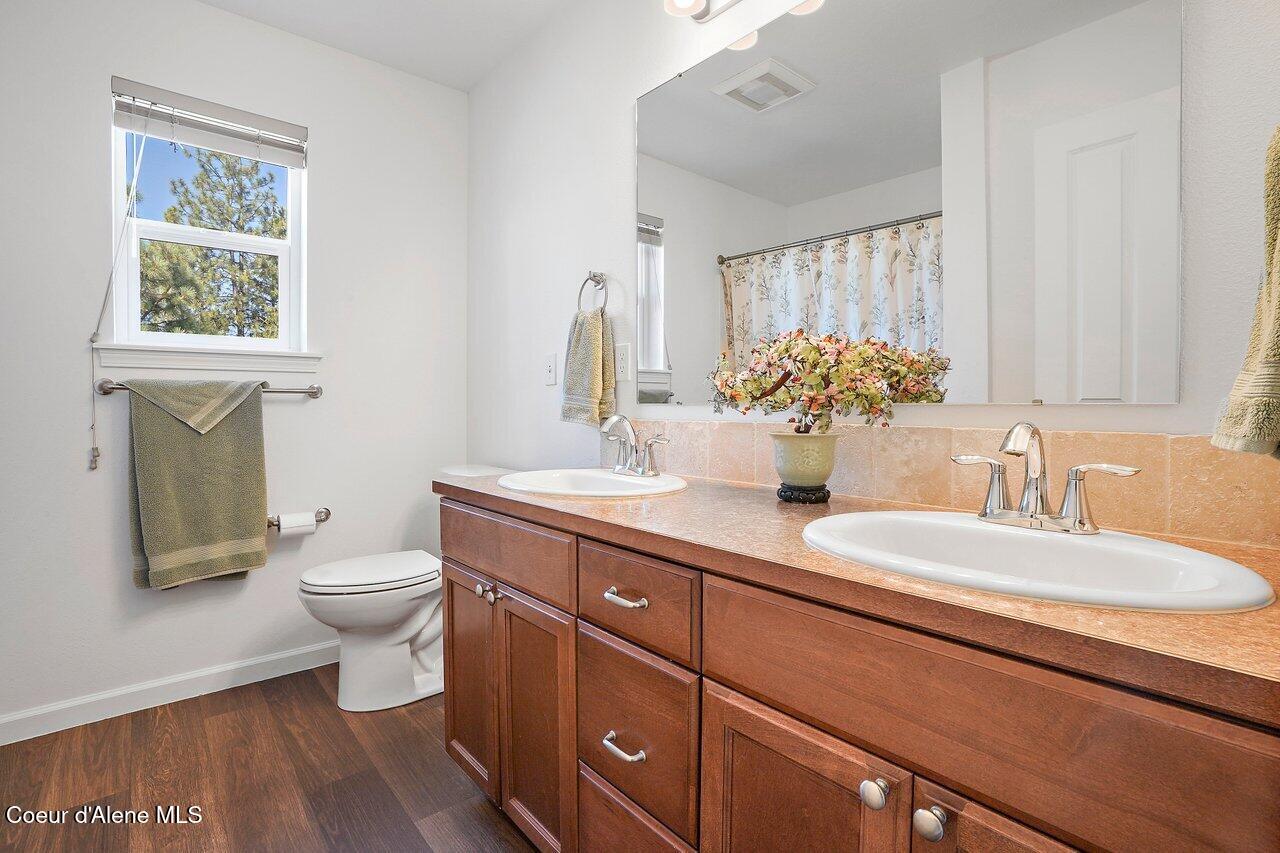 13476 West Margishward Road Post Falls, ID 83854 - Photo 12 of 54 12