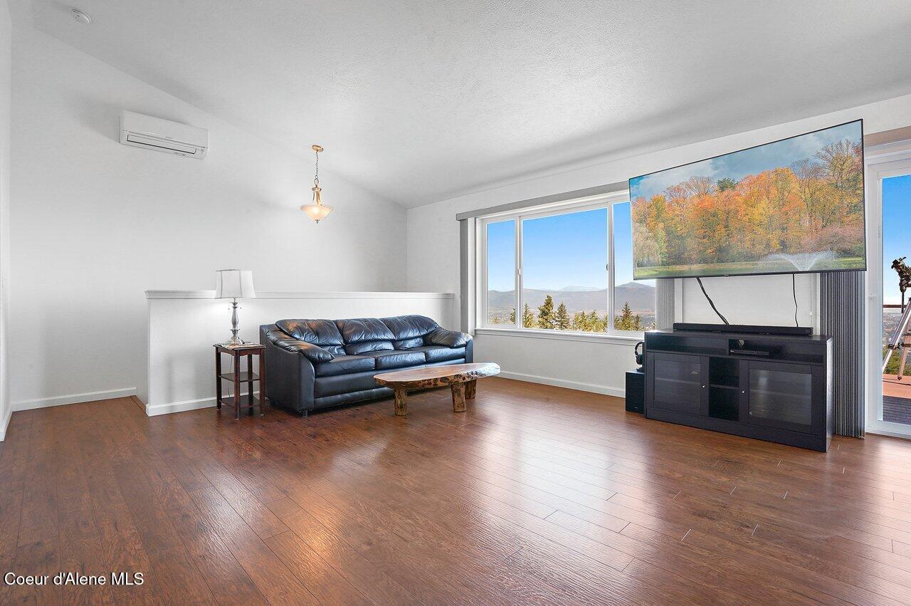 13476 West Margishward Road Post Falls, ID 83854 - Photo 14 of 54 14