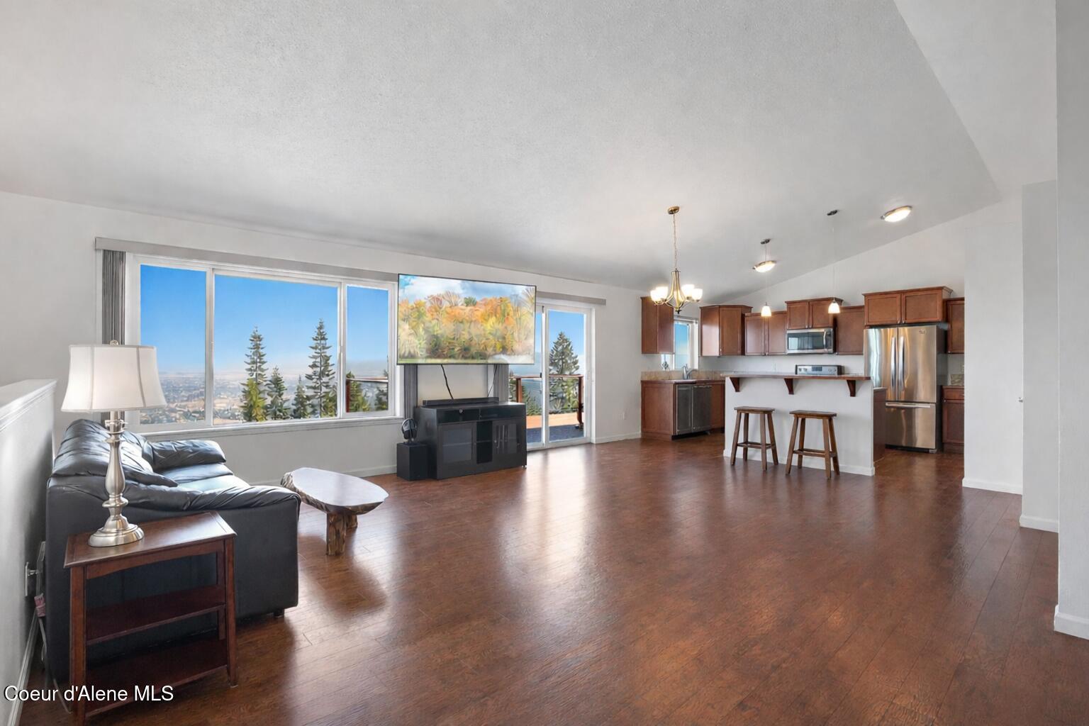 13476 West Margishward Road Post Falls, ID 83854 - Photo 15 of 54 15