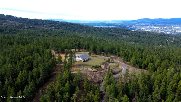 $1,175,000 | 13476 West Margishward Road, Post Falls, ID 83854