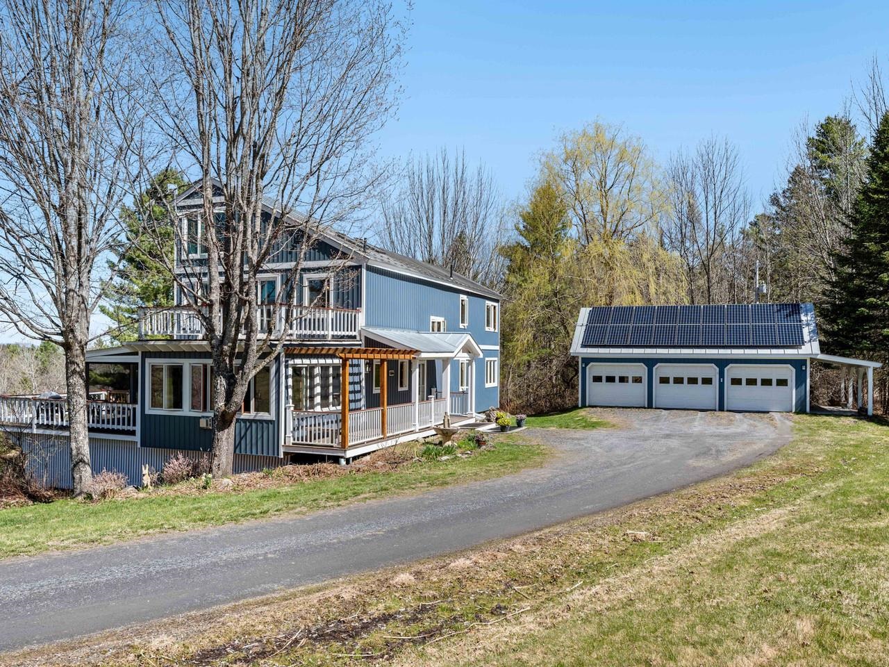 2381 Middle Road Plainfield, VT 05667 - Photo 3 of 58
