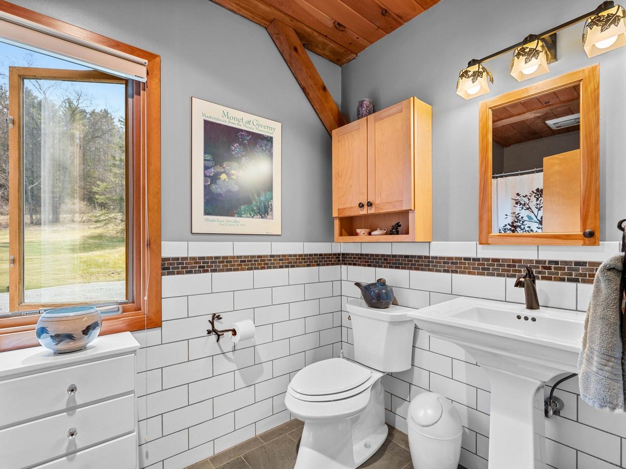 2381 Middle Road Plainfield, VT 05667 - Photo 31 of 58