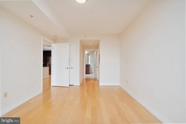 $449,900 | 8220 Crestwood Heights Drive, Unit 714, McLean, VA 22102