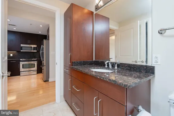 $449,900 | 8220 Crestwood Heights Drive, Unit 714, McLean, VA 22102