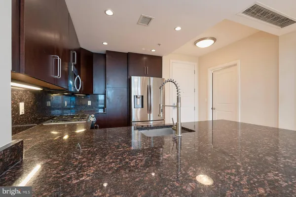 $449,900 | 8220 Crestwood Heights Drive, Unit 714, McLean, VA 22102