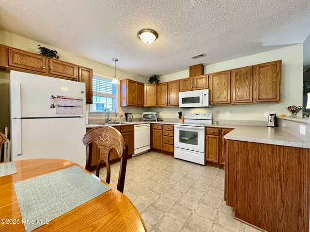 $288,000 | 3106 Drew Avenue, New Bern, NC 28562