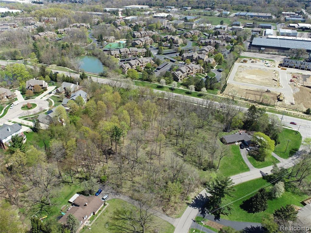 22845 Novi Road Novi, MI 48375 - Photo 5 of 36 Gallery Image 5