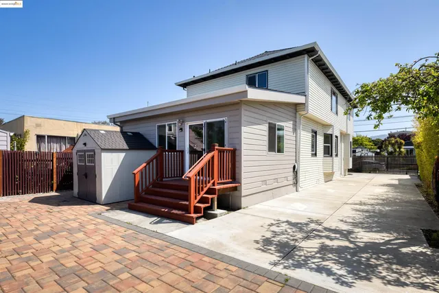 $1,400,000 | 2914 Stanton Street, Berkeley, CA 94702