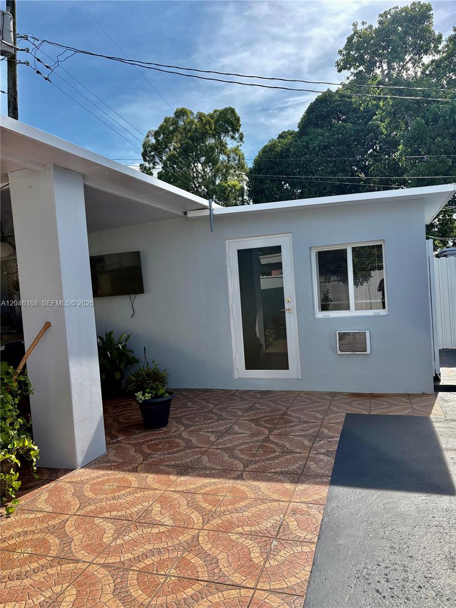 734 East 39th Street Hialeah, FL 33013 - Photo 48 of 55