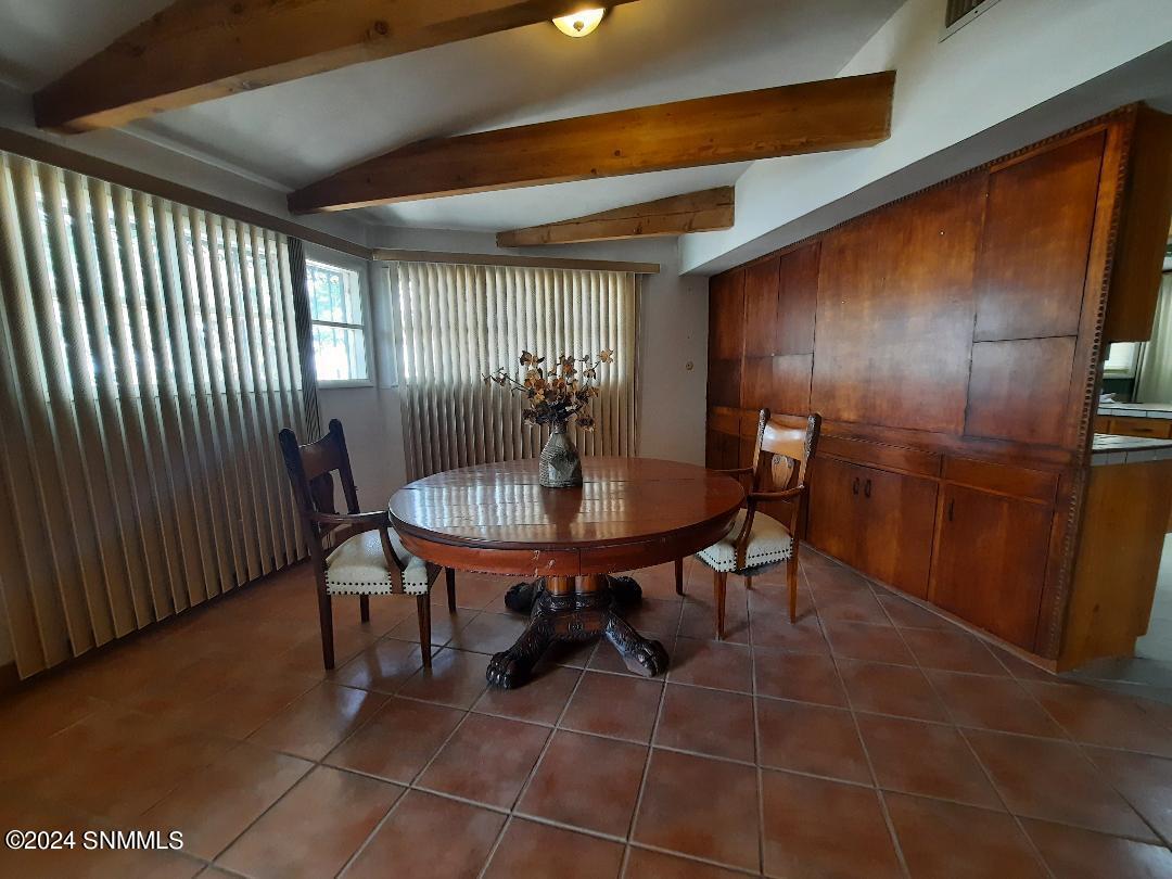 3216 3 Saints Road Anthony, NM 88021 - Photo 8 of 30 dining room