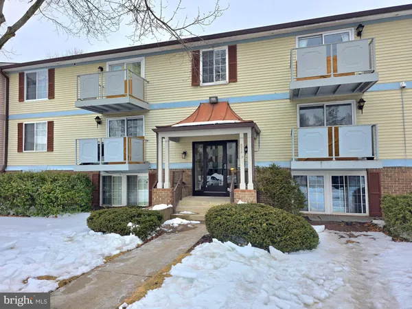 $1,800 | 8380 Brockham Drive, Unit A, Alexandria, VA 22309