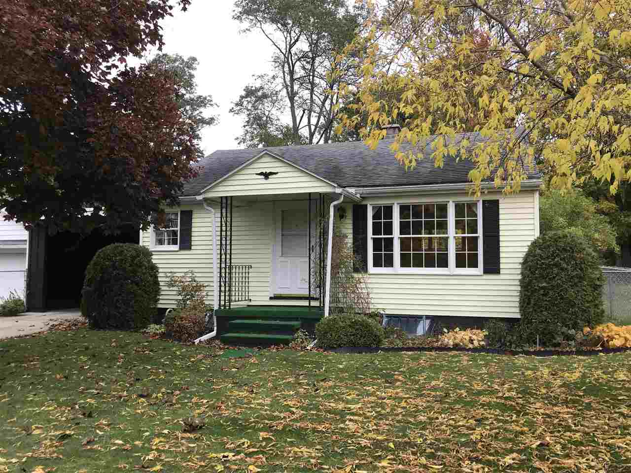 4120 Five Mile Road Traverse City, MI 49686 - Photo 1 of 24 1868442.JPG