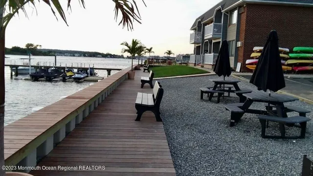 $2,200 | 1382 Ocean Avenue, Unit A9, Sea Bright, NJ 07760