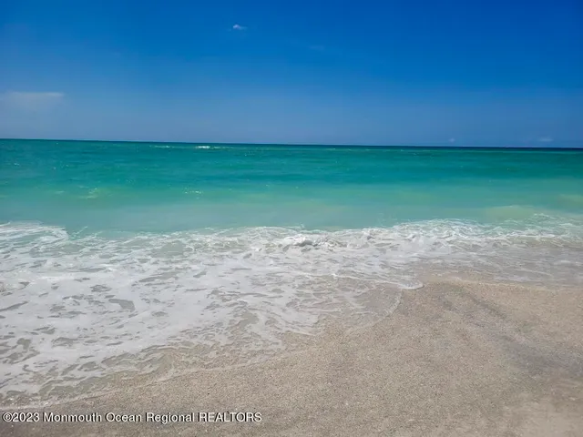 $2,200 | 1382 Ocean Avenue, Unit A9, Sea Bright, NJ 07760