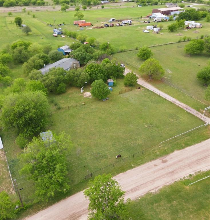 134 Private Road 4523 Decatur, TX 76234 - Photo 31 of 34 10 minutes from historical downtown Decatur