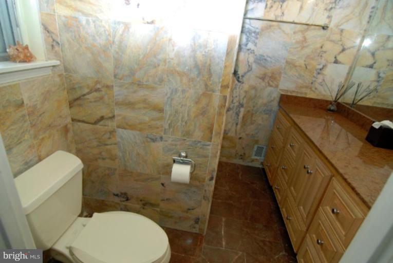 11912 Callow Terrace Laurel, MD 20708 - Photo 20 of 29 Master Bath