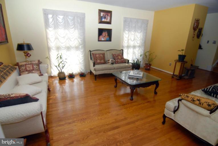 11912 Callow Terrace Laurel, MD 20708 - Photo 4 of 29 Living Room #2