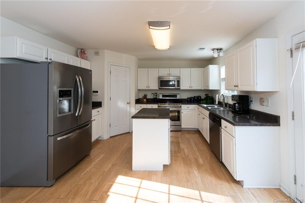115 Scanlon Road, Unit 317 Mooresville, NC 28115 - Photo 11 of 36 Gallery Image 11