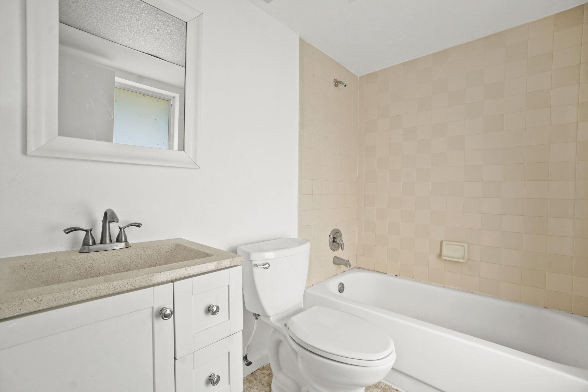 12056 Ellison Wilson Road North Palm Beach, FL 33408 - Photo 10 of 14 Bathroom