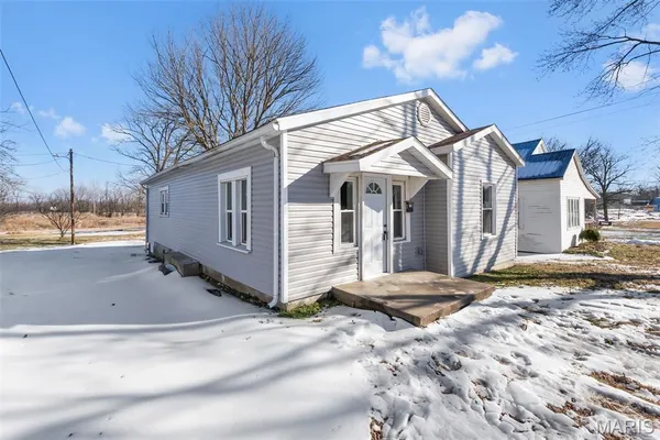 $144,000 | 1438 North Water Street, Cape Girardeau, MO 63701