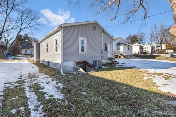 $144,000 | 1438 North Water Street, Cape Girardeau, MO 63701