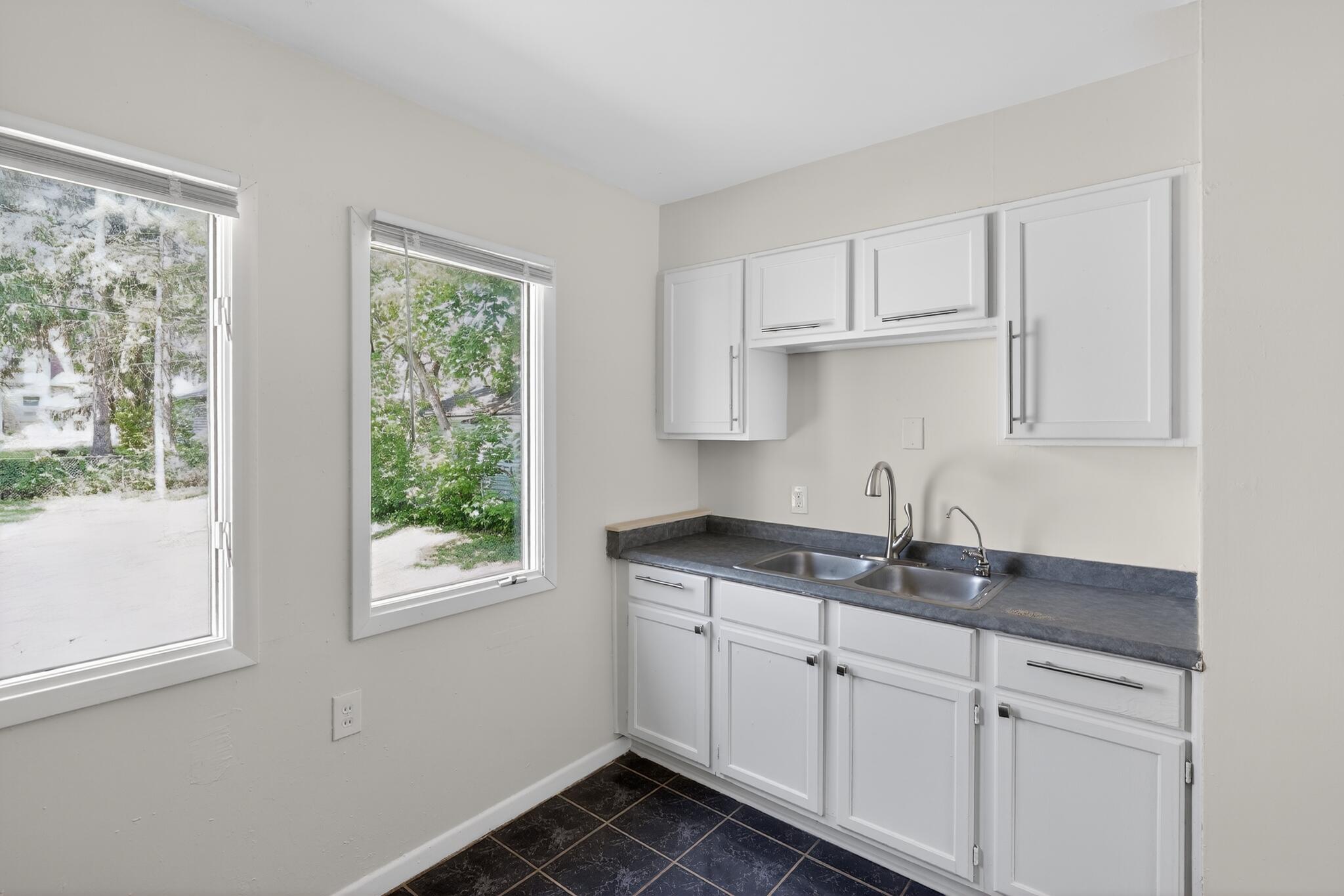 5823 North 36th Street Milwaukee, WI 53209 - Photo 21 of 31 21_5823_N_36th_St-Kitchen-9874