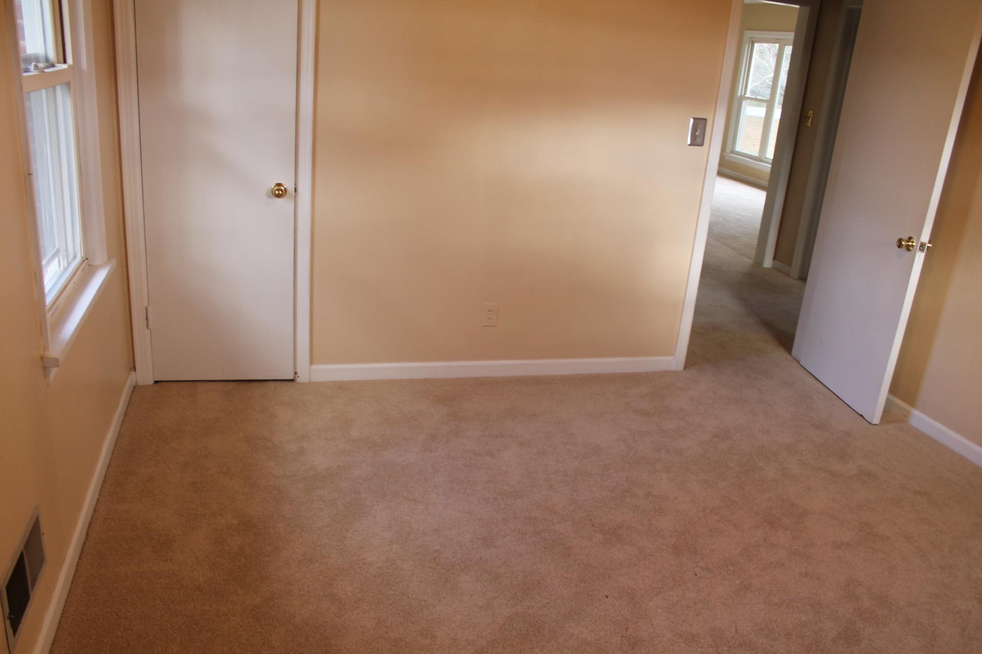 6552 Wendover Road Roanoke, VA 24019 - Photo 20 of 21 IMG_5338