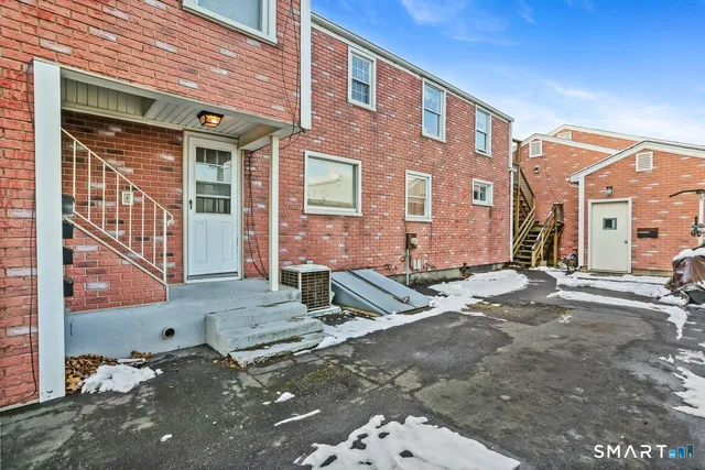 $3,200 | 234 Linwood Avenue, Fairfield, CT 06824