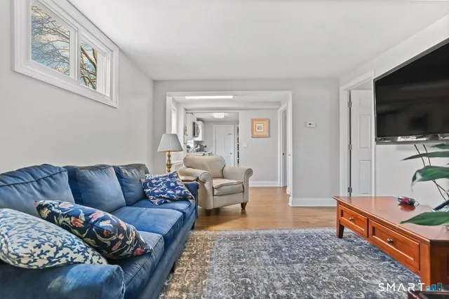 $2,900 | 234 Linwood Avenue, Fairfield, CT 06824