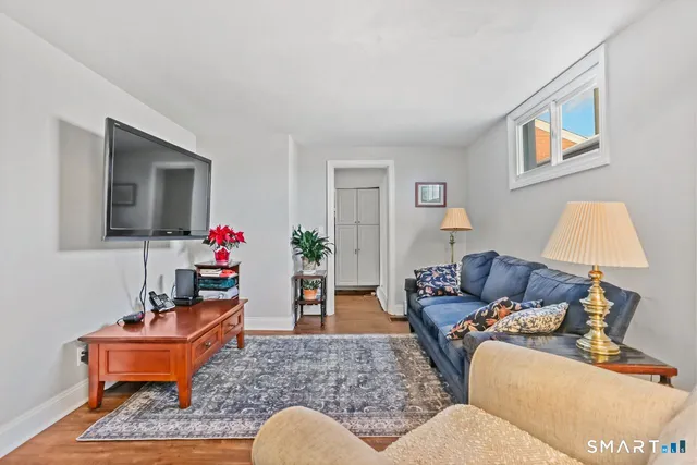 $3,200 | 234 Linwood Avenue, Fairfield, CT 06824