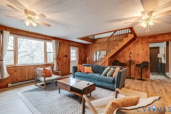 $869,950 | 14401 Doctor's Creek, Lanexa, VA 23089