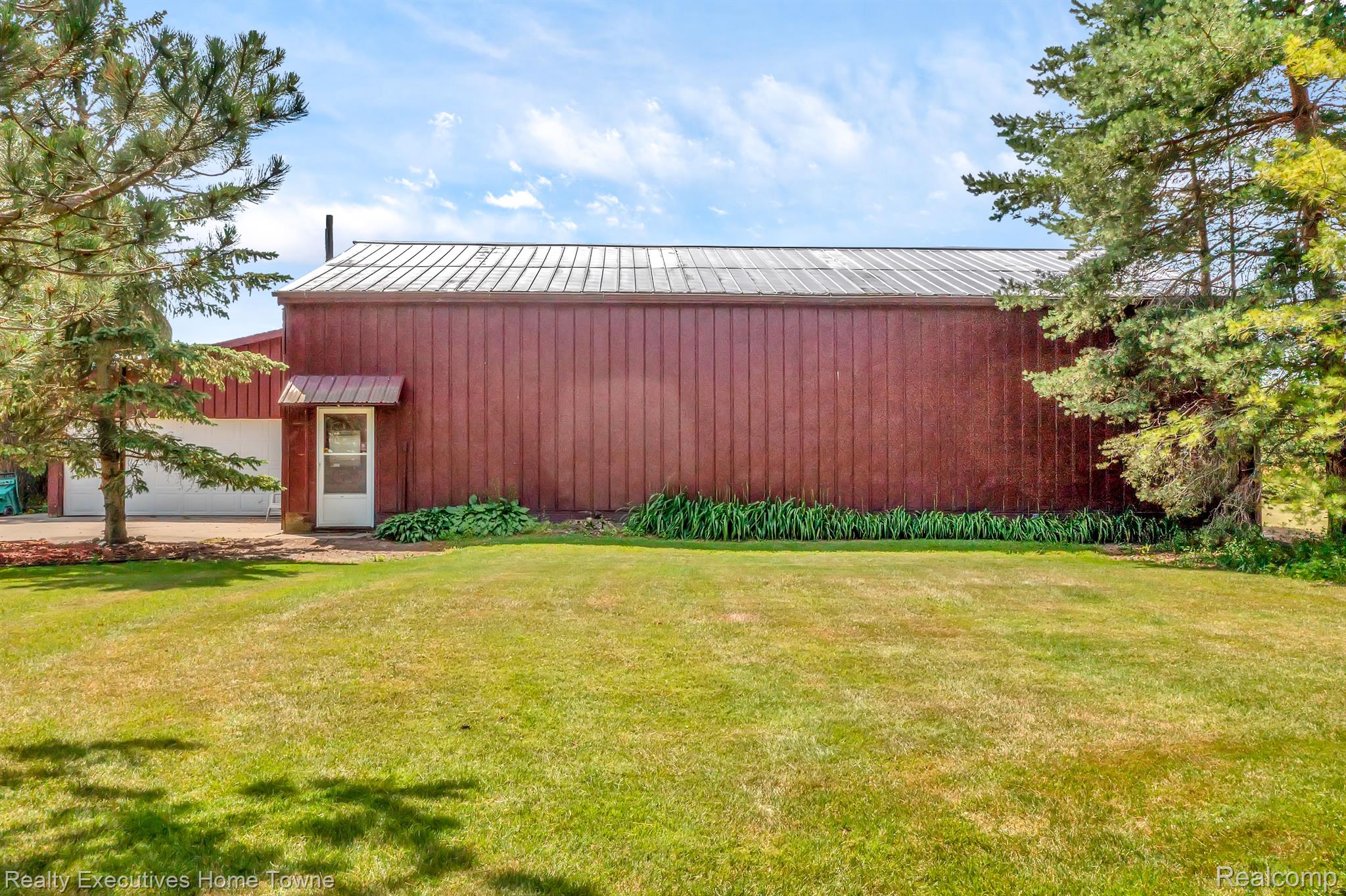 11653 Burt Road Memphis, MI 48041 - Photo 3 of 49 Pole Barn