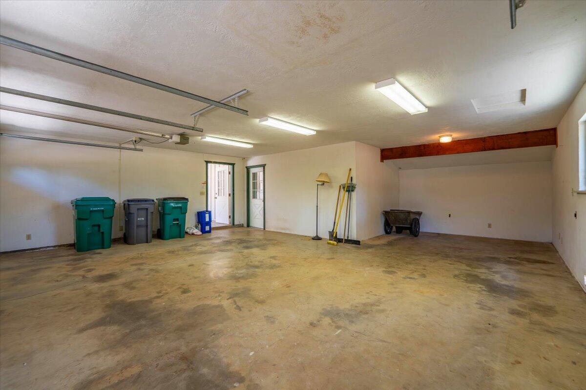 9871 Deschutes Road Palo Cedro, CA 96073 - Photo 66 of 80 66-Over Sized Garage