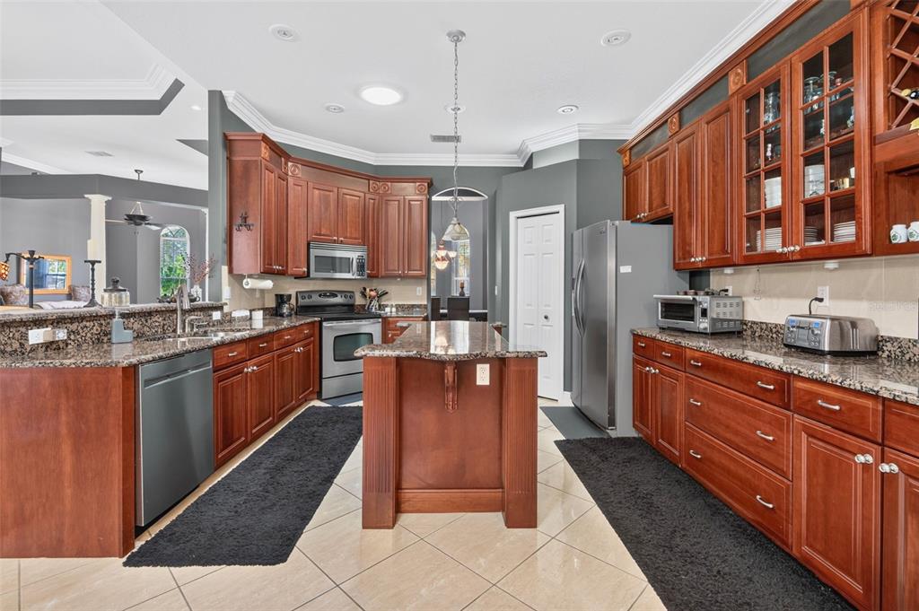 275 Planter Road Spring Hill, FL 34606 - Photo 5 of 61 Gallery Image 5