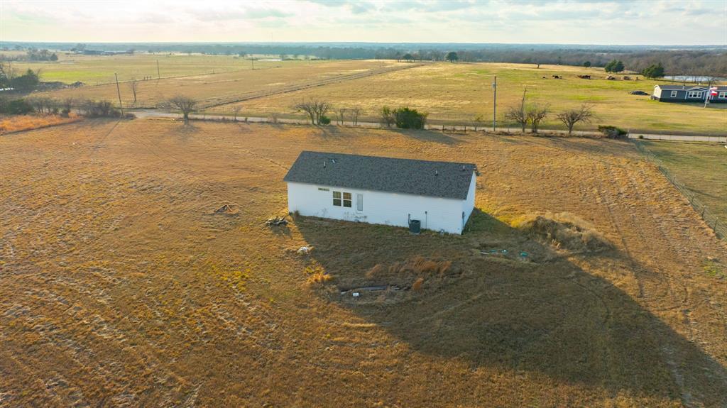 1495 Vz Cr Wills Point, TX 75169 - Photo 8 of 24 a view of an ocean with city