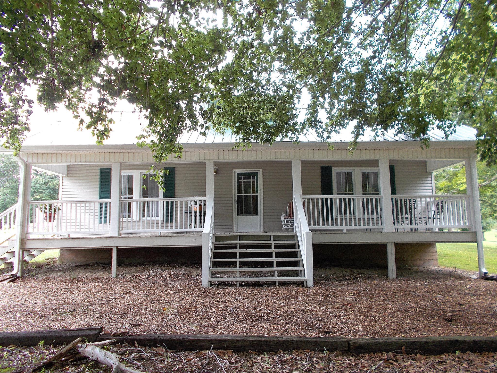 1098 Old Stage Road Dickson, TN 37055 - Photo 1 of 30 Gallery Image 1