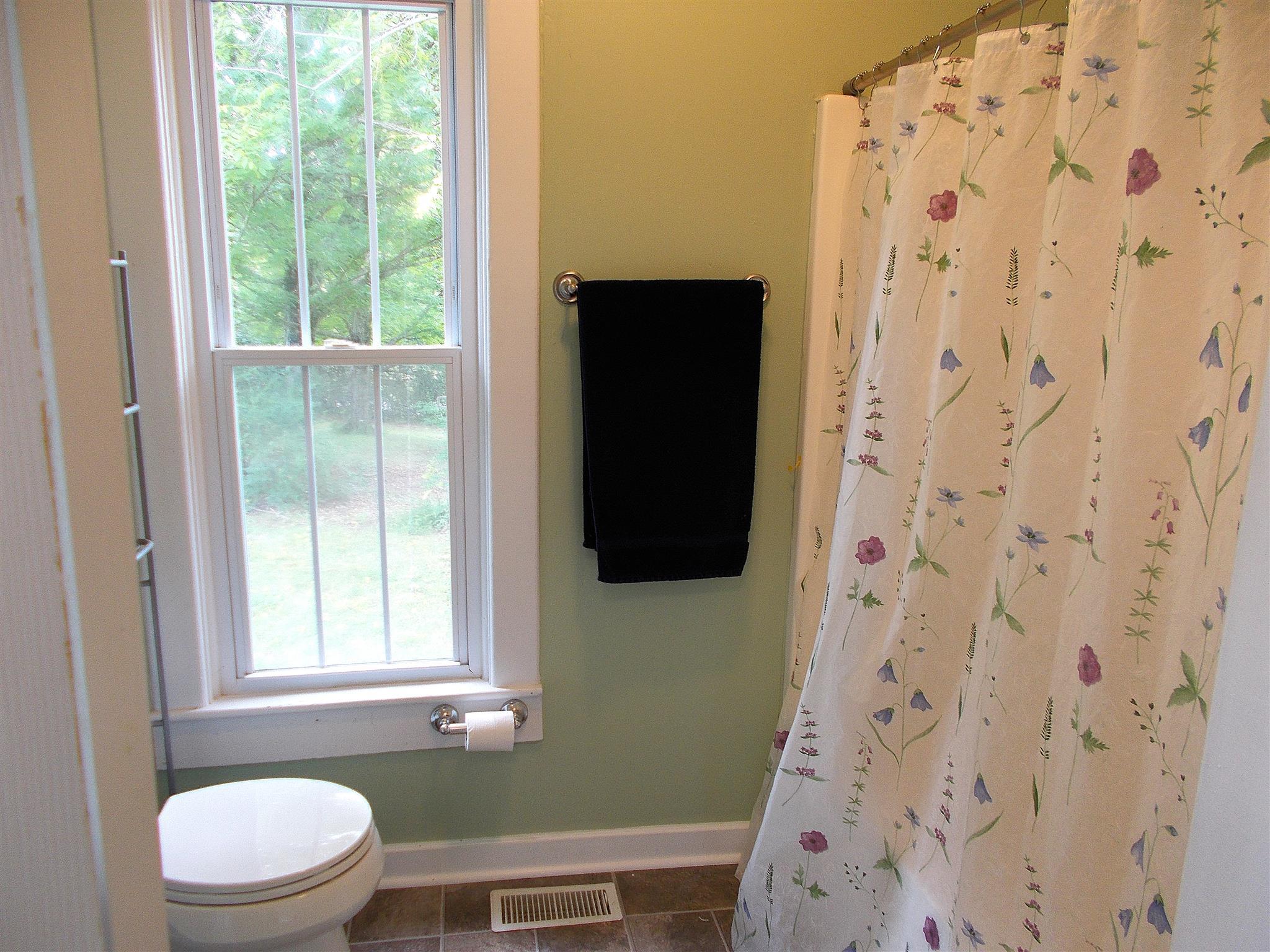 1098 Old Stage Road Dickson, TN 37055 - Photo 27 of 30 Gallery Image 27