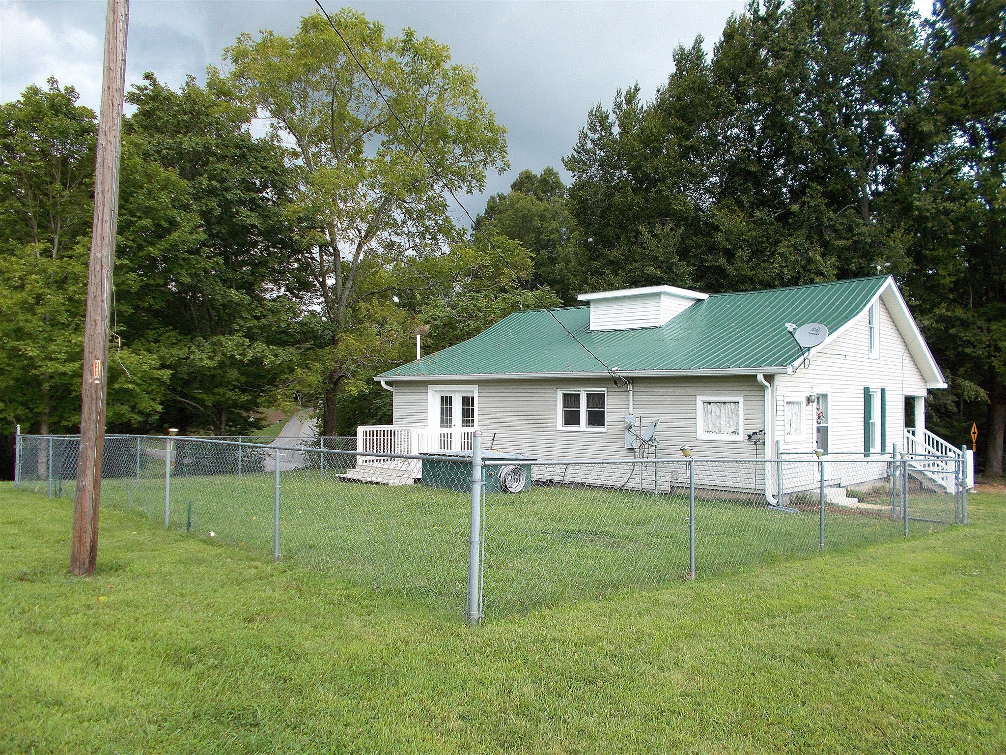 1098 Old Stage Road Dickson, TN 37055 - Photo 6 of 30 Gallery Image 6