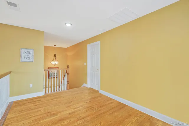 $555,000 | 116 Maya Circle, Central Islip, NY 11722