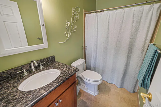 $555,000 | 116 Maya Circle, Central Islip, NY 11722