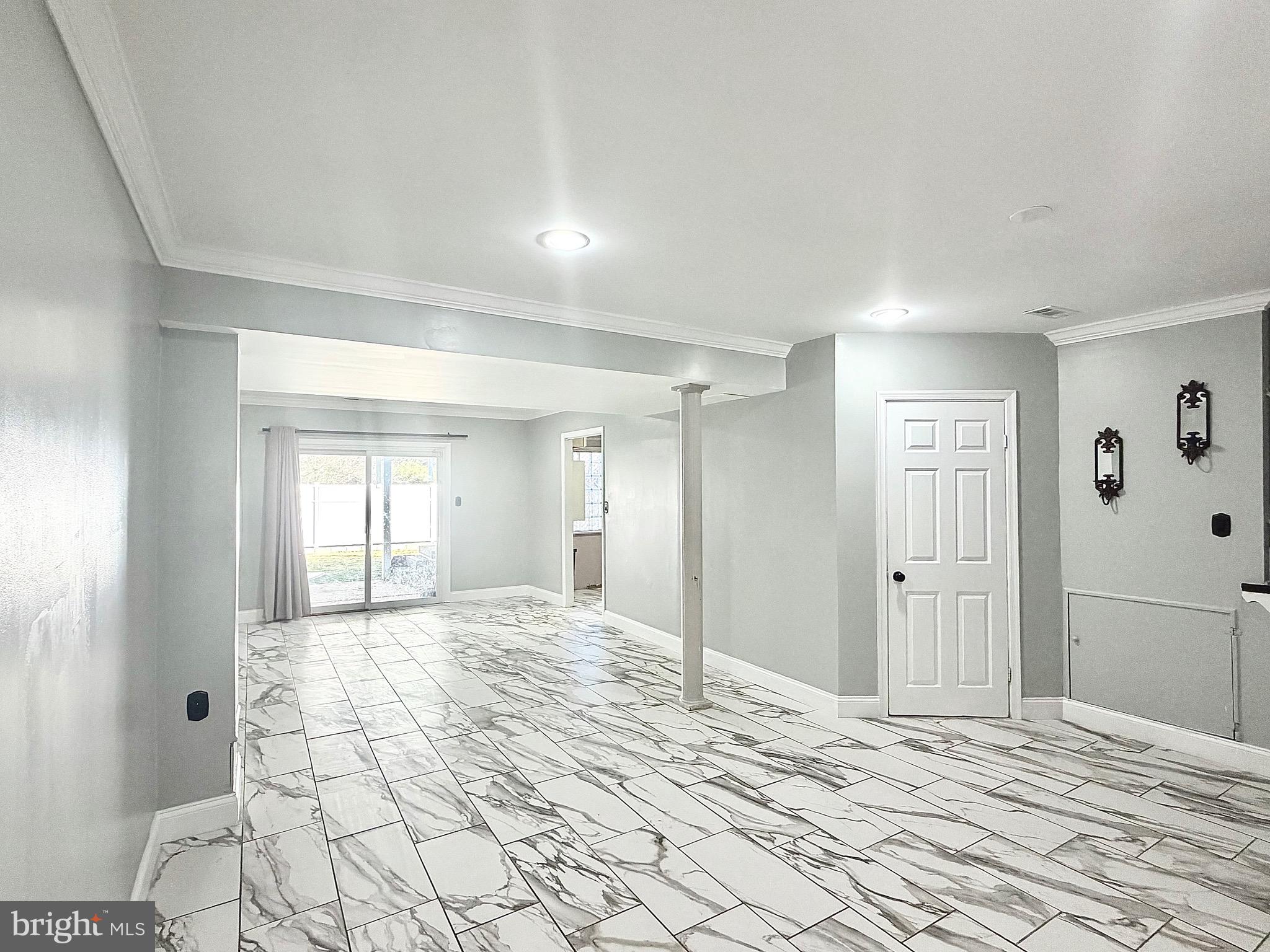 1 Broadleaf Court Baltimore, MD 21234 - Photo 21 of 35 a big room with closet and windows