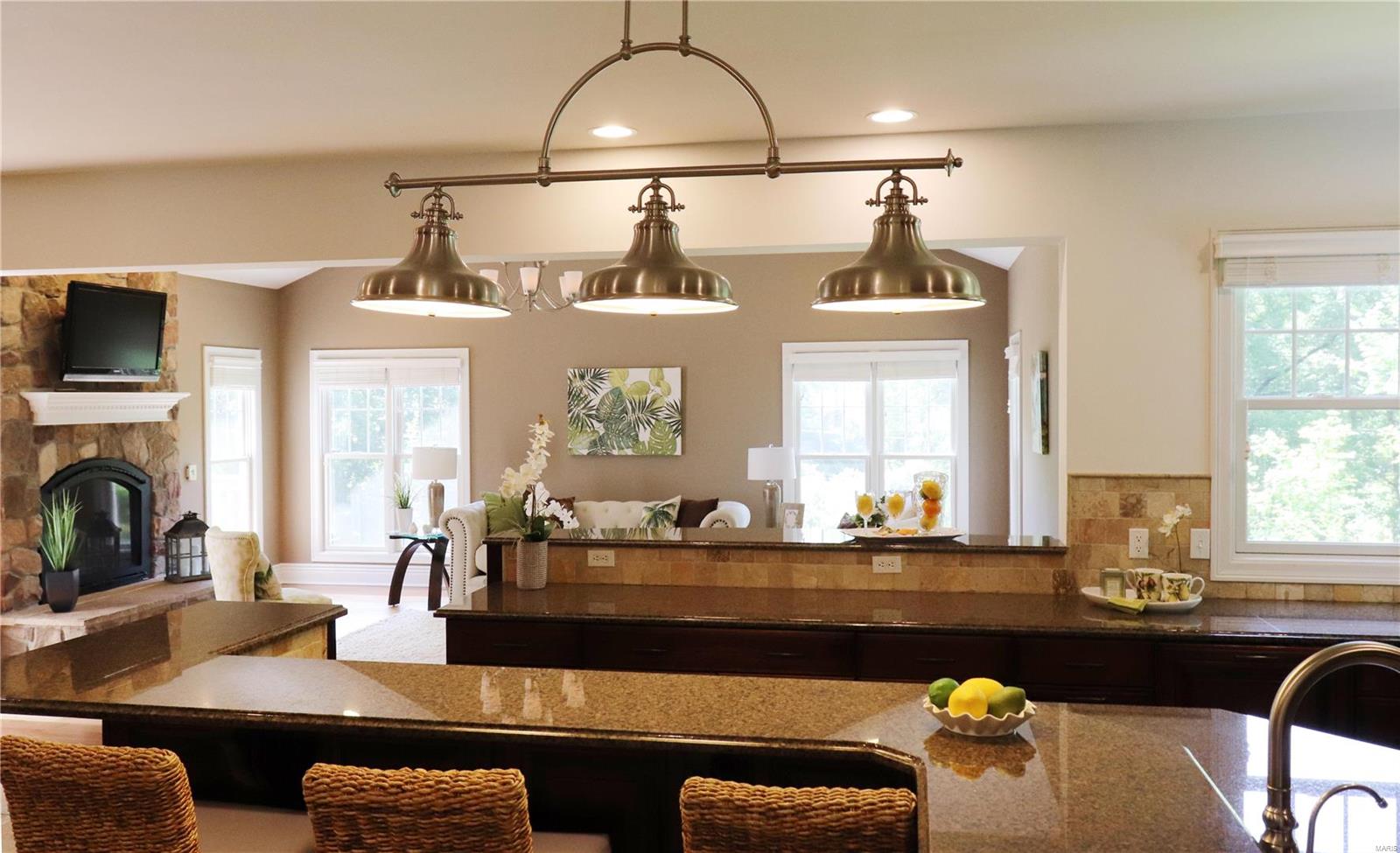 9554 Litzsinger Road Ladue, MO 63124 - Photo 14 of 40 Gallery Image 14