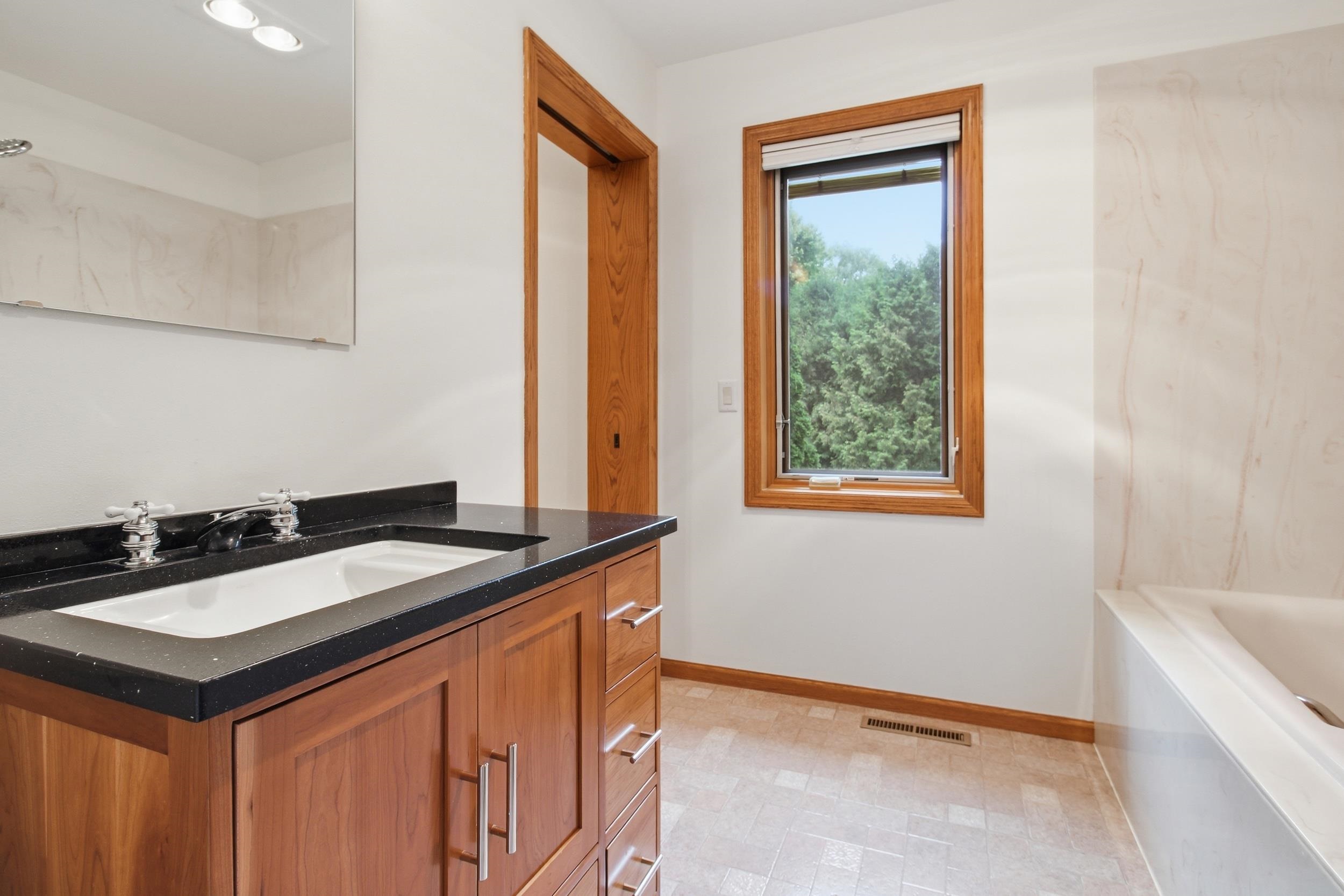 913 Sauk Ridge Madison, WI 53717 - Photo 18 of 32
