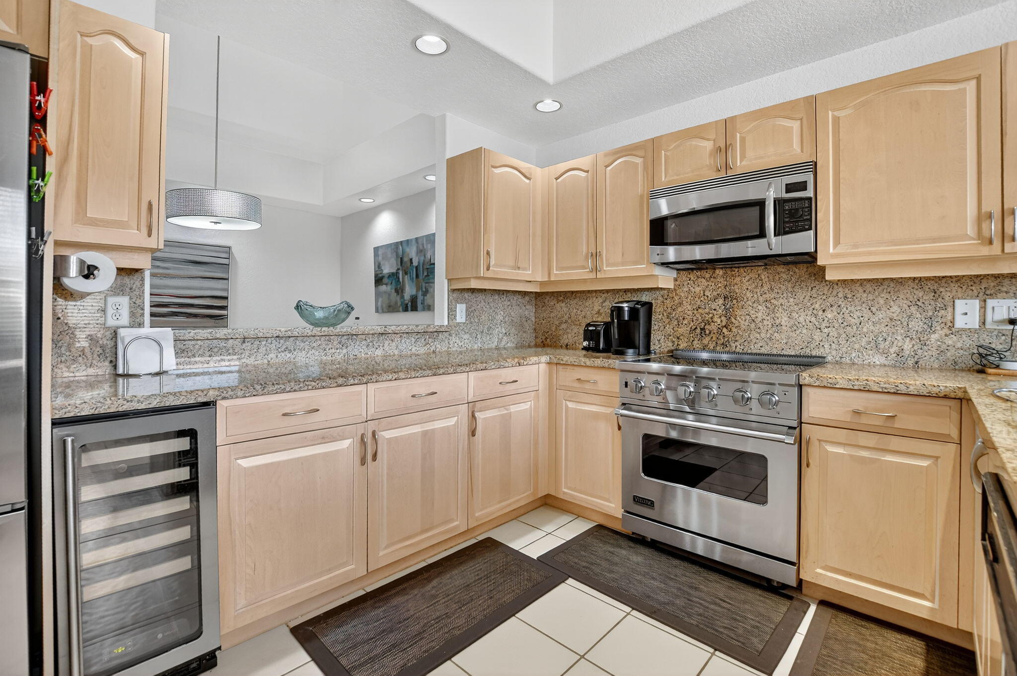 5781 Northwest 24th Avenue, Unit 902 Boca Raton, FL 33496 - Photo 23 of 72 Kitchen
