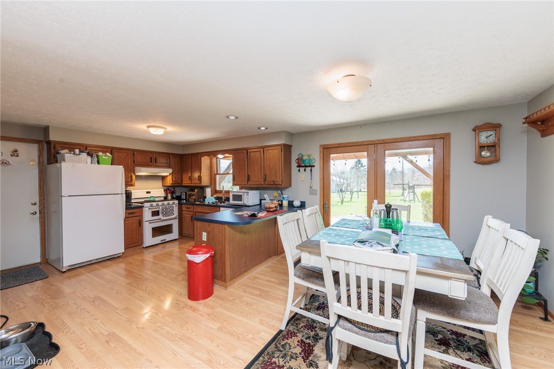 7310 Wolff Road Medina, OH 44256 - Photo 3 of 48 Gallery Image 3