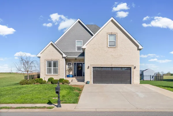 $2,700 | 127 Josie Lane, Clarksville, TN 37043