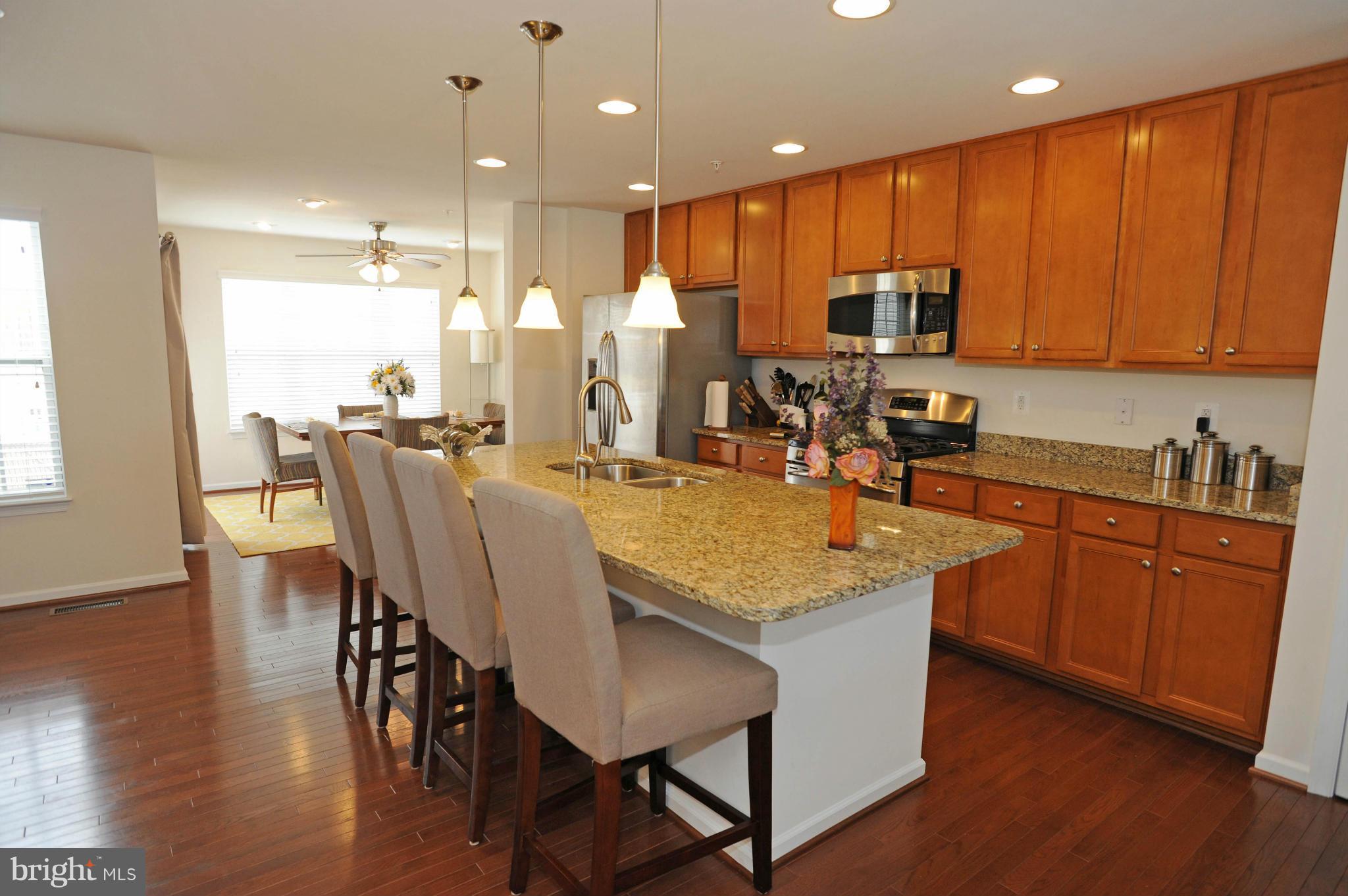 1302 Millar Road Aberdeen, MD 21001 - Photo 3 of 28 42" Cabinetry w/Granite