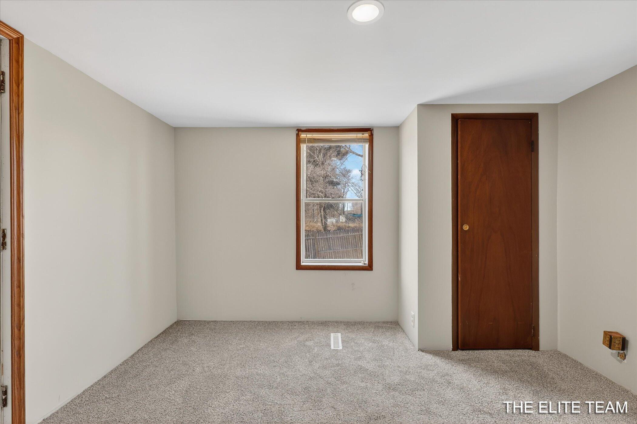 343 West Long Lake Road Orleans, MI 48865 - Photo 16 of 50 018-343-W-Long-Lake-Rd-Orleans-MI-48865-