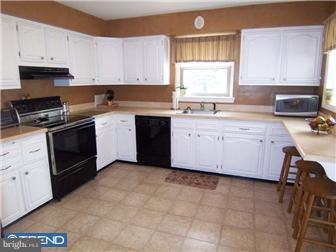 1519 Overhill Road West Chester, PA 19382 - Photo 3 of 12 Kitchen